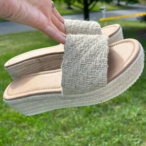 Never worn! Platform Sandals